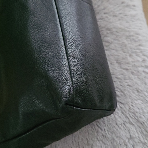 Black Leather Tote Bag ❤️ - Picture 5 of 12